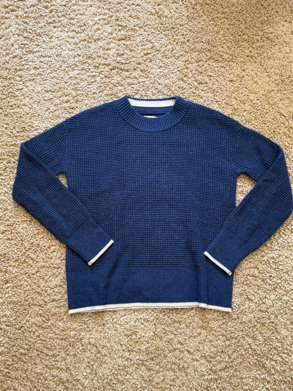 Faherty Wisp Waffle Knit Sweater Navy Blue  Relaxed Fit Wool Blend size Small